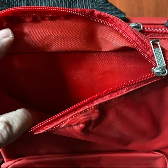 Ohio Buckeye Red Bench Seat Zip Pockets Handle For Caring - Picture 3 of 7